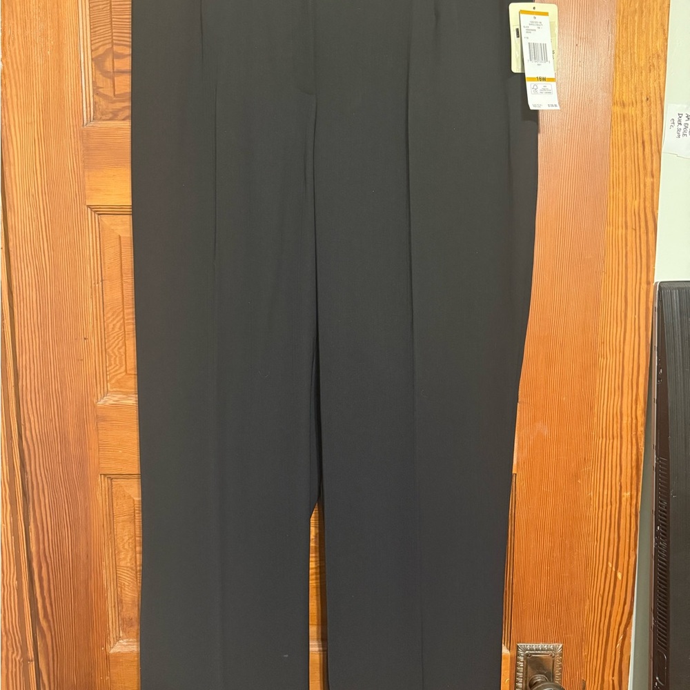 Jones New York Women's Classic Black Trousers 16W pants